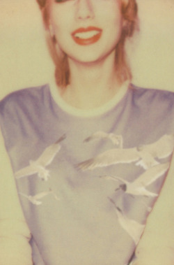 verticalfilm:  Taylor Swift | 1989 