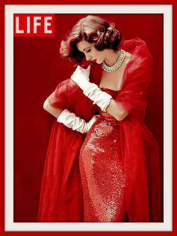 Suzy Parker wearing Norell Photo by Milton Greene, 1952 