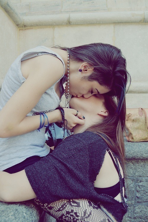 Adorable Lesbian Teens Kissing 45