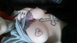 babyydoll666:I wasn’t going to post this, but my boobs look good 