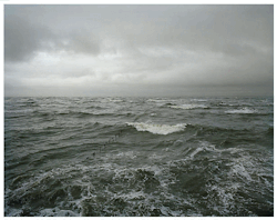 awkwardsituationist:  high tide and low tide in great britain. photographs by michael marten 