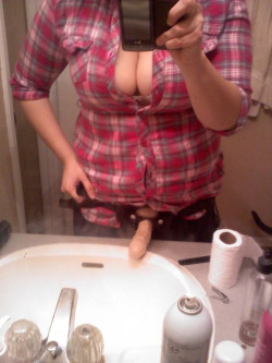 drg1rlfriend: Best picture I ever took…. I miss having a dick.  Awesome self-shot.