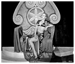 Jenne Lee is featured in a publicity photo from Duke Goldstone&rsquo;s 1949 Burlesque film: &ldquo;HOLLYWOOD BURLESQUE&rdquo;.. Essentially a documentary recording of a complete Burlesque show,&ndash; it was filmed at the &lsquo;HOLLYWOOD Theatre&rsquo;;