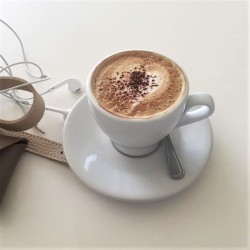 cafechai:https://www.instagram.com/p/BLficVbhr4q/