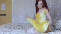fxturewars:  persephonepink:  Daddy’s little princess Hi daddy, today I thought I’d show you my princess outfit!! Do I look extra cute daddy? I’ll roll around my bed and flash my tight little pussy. Wanna watch me fuck myself and cum just for you?