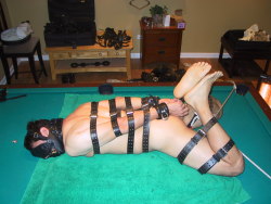ropeguy62:  boys down time on the pool table ( Pics of SIRS work )
