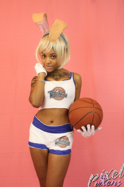 blackcat514:  My new set “Player” is live on Pixel Vixens. http://pixel-vixens.com/Model: Me (Blackcat)Cosplay: Lola Bunny from Space JamCosplay made and put together by me.