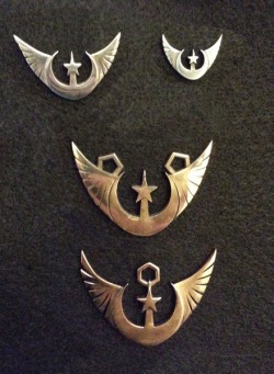 Last one for today, this is just a fun one to show a full set of New Lunar republic gear! You can get a type II pendant from Etsy [link] The Type I pendant and a pin like the one above can be gotten as part of the IGG: [link] The sterling sliver hat pin