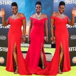 csiriano:  Now that’s how you do it! You look stunning Leslie! Simple, elegant, powerful and chic!! Leslie Jones at the premiere for her new film wearing Siriano #ghostbusters