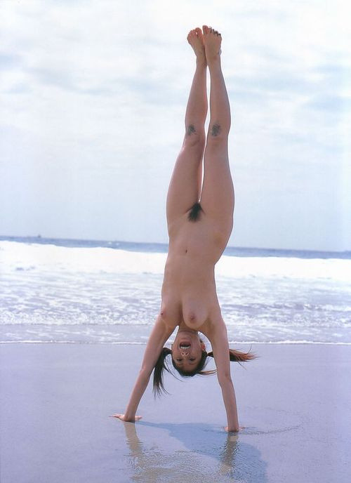 Flexible beach teen
