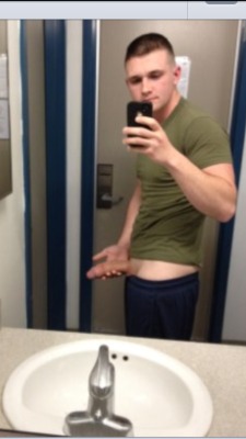militaryboysunleashed:  21 year old marine from camp Pendleton, CA.  Nice thick dick