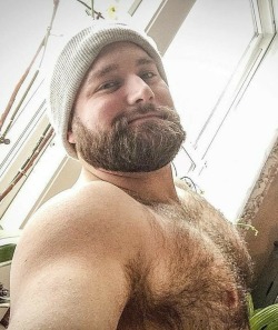 thebearunderground: Follow The Bear Underground Over 46,000+ posts of hot hairy men and 20,000+ followers  Beard dad.