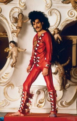 totalement70:  Freddie Mercury, 1970’s. 