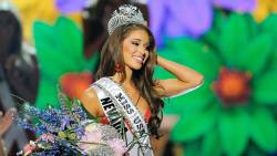 mmaosss:  Nia Sanchez, the newly crowned Miss USA, is a fourth-degree black belt in taekwondo osss