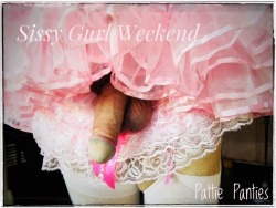It’s time for a Cocky Lingerie ~ Sissy Gurl Weekend.  Cum back for the funOriginal pic from Pattie’s Pic’s  You can peek at more of Pattie’s Panties, Bras  and Sissy Dick  here   ~~  http://pattiespics.tumblr.com/