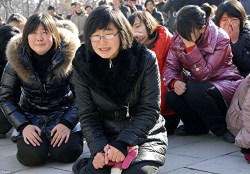 baelor:  OK SOME REALLY SERIOUS SHIT IS HAPPENING IN NORTH KOREA According to South Korean newspapers, the North Korean government PUBLICLY EXECUTED 80 people in 7 cities for watching South Korean/Western shows, movies, and videos, “pornography,”