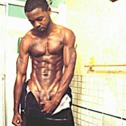 dominicanblackboy:  Travo loves for you to watch him play play wit his big chocolate bar in the bathroom!😍
