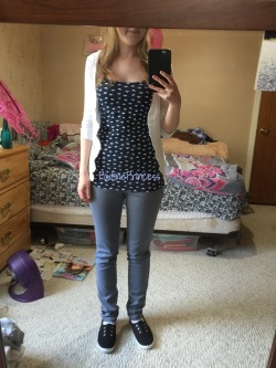 poutineprincess:  I feel like such a grownup in this outfit… Sort of. 