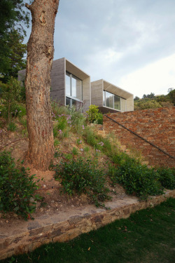 envibe:  • Maison Le Cap • Designed by Pascal Grasso Architectures Post II by ENVIBE.CO