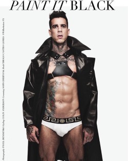 styleguyemman:  Pavel Deniseko captures Diogo de Castro Gomes for RISK Magazine styled by Colin Anderson homotography 