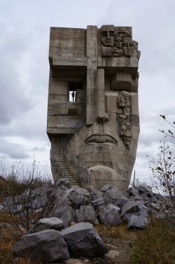 turelio:  Mask of Sorrow, Magadan, Russiaa tribute to victims of gulag camps in Kolyma region