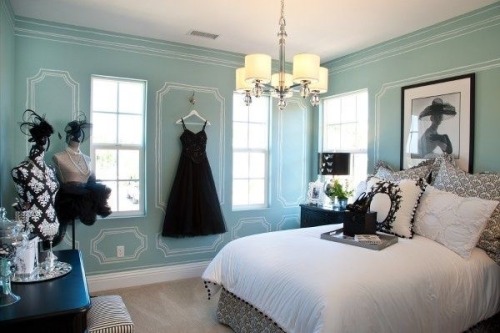 Tiffany blue bedroom