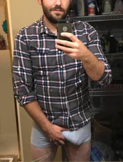 str8cocksofcraigslist:  28-year old daddy looking for adult baby diaper wearer to bottle feed, bathe and change