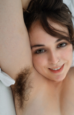 hairypussy6969:  lovemywomenhairy:  If you are as big a fan as I am for Harley and her stupendous pits then you can never get too much of her!!  Beautiful 