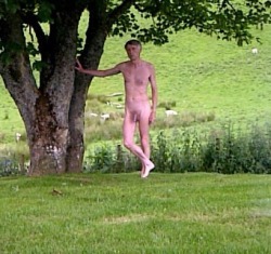 Nude portrait in the countrysidethank you for your submission!