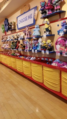 curiouslittleone2616:  cupcake-topping:  the-little-submissive:  Build-A-Bear. 🐶 Every little’s dream store.❤  Theres a shop where you can make stuffiessss? *dies*  WUAHHHH! *hops in place* How can I choose just one?! *pulls pigtails* 