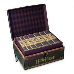 sunflowers-by-the-sea:  germancitygirl:  House-themed sets of Harry Potter over on Gilt. You can find them under Juniper Books.    O:
