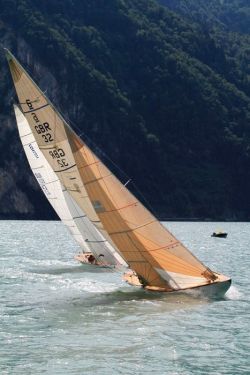 seatechmarineproducts:  sailing -Â   6 Meter beauty