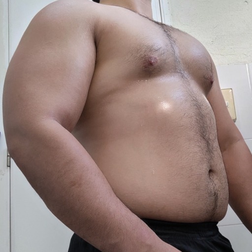 awit00:  Aftermath of lying inflation , trying to increase underbelly size .I never felt full when inflating while lying compare to standing ..
