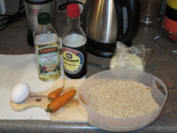 the-absolute-best-posts:  caffeinatedcrafting: Who says you need to order carry out for fried rice? Ingredients: &frac12; Cup brown whole grain rice Onion, Diced Carrots, Diced 1 Egg Olive Oil Soy Sauce Vinegar Instructions: Steam Rice for 45 min, add
