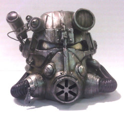 insanelygaming:  Fallout 3 Brotherhood of Steel Fiberglass Replica Helmet Available on Etsy for 踛.00 USD Created by JunkPunkStudios
