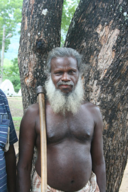 yearningforunity:  A Veddha man, one of the indigenous people of Sri Lanka 