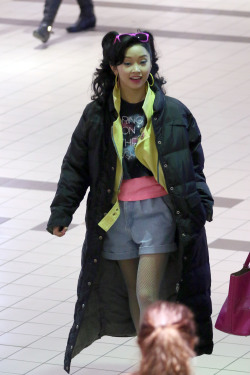 twentyghosts:  cygnaut:  jabletown:  ultrasteampink:  celebritiesofcolor:  Lana Condor on the set of ‘X-Men: Apocalypse’  aparticularlygoodfinder  BETTER PIC OF THE JUBES OUTFIT OMGOD  YESSSSSSSMaybe we’ll finally learn the answer to the eternal
