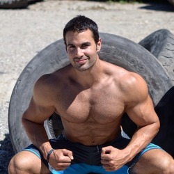 musclesworship:  Rudy Coia