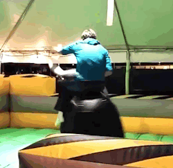 apelicano:  Here’s Mark spinning on a mechanical bull….y’know, in case you were searching for this sort of thing.