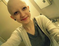 dysfunctunal:  headbangingdisaster:  banana-soul:  This is me, my name is Kelli and I’m 17-years-old, battling cancer for the third time. I have less than a year to live and the only thing I want to do more than anything before I die is meet Ellen.