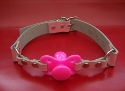 littlemissperverse:  lovelyprincesskayla:  So someone on FetLife sells these, and other pretty awesome gags, cuffs, and other kinky bondage toys. He has an Etsy shop as well, but doesn’t sell as many things on there. I’m sure you could message him