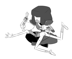 bbwind:  I sooo love the newest episode, Friend Ship!!!! Poor Pearl… She’s so adorable and Garnet was always my favorite but by this episode I love her even more 