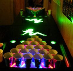 i-dont-give-a-finuck:  Best beer pong table ever? probably. 