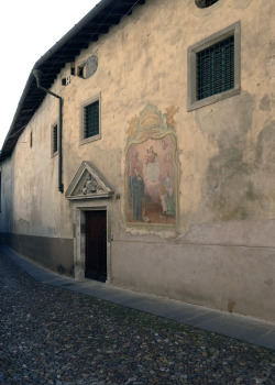 scavengedluxury:Citta Alta. Bergamo, October 2016. 