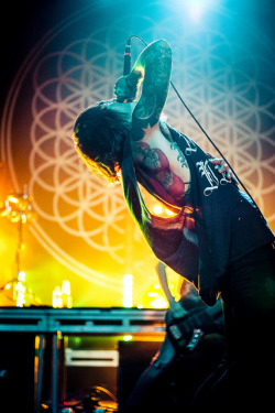 mitch-luckers-dimples:  Bring Me The Horizon by Todd Sipes on Flickr. 