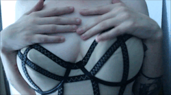 espikvlt:I have a brand new strip video up on XtremePlayPen! Get it by clicking on this link! 