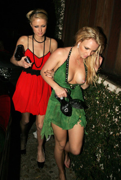 pornwhoresandcelebsluts:  More Britney Spears nip-slip boob slippage during her infamous drunken partying week with Paris Hilton back in 2006. Good times!