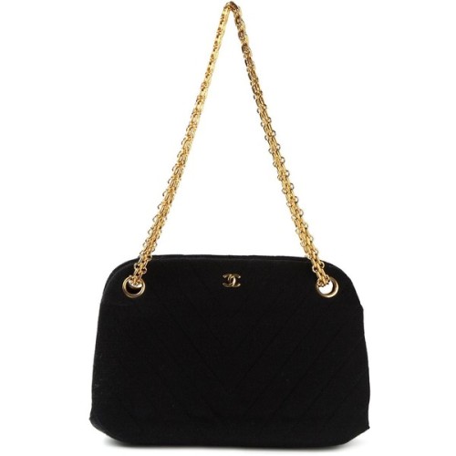 ... Bag liked on Polyvore (see more quilted chain strap shoulder bags