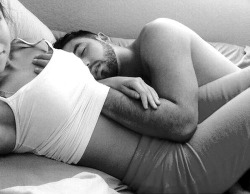 suzanasbeautifulmind:  mikesimagecollection:  thrilledbytease:  reallyhappygirl:  myfilthyfantasies:  This is adorable and precisely where my hand goes when cuddling. Even if we’re spooning. “Here, I’ll be the big spoon. You just lie right here