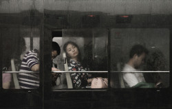 archatlas:  Moments of Life Captured on the Bus    Zhang Jia Wu captures his images almost exclusively on the bus as people let their minds and expressions wander. What makes Zhang’s photos so compelling is that each seems to show a moment rife with